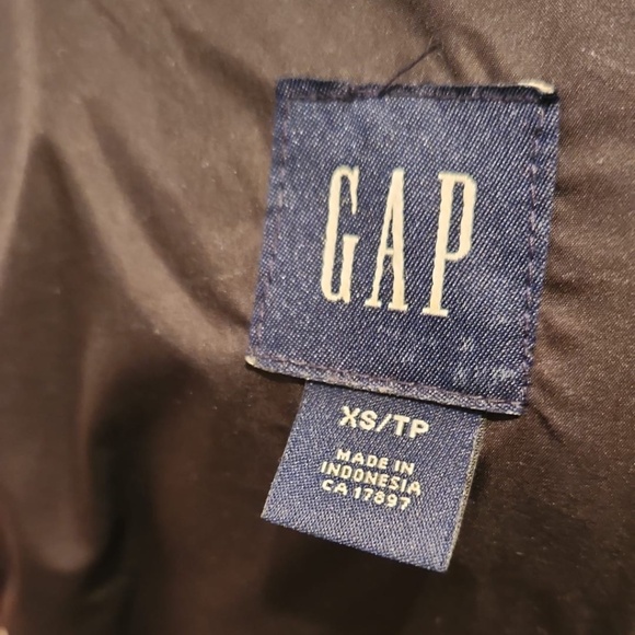 GAP XS Puffer Vest Black - Picture 5 of 7